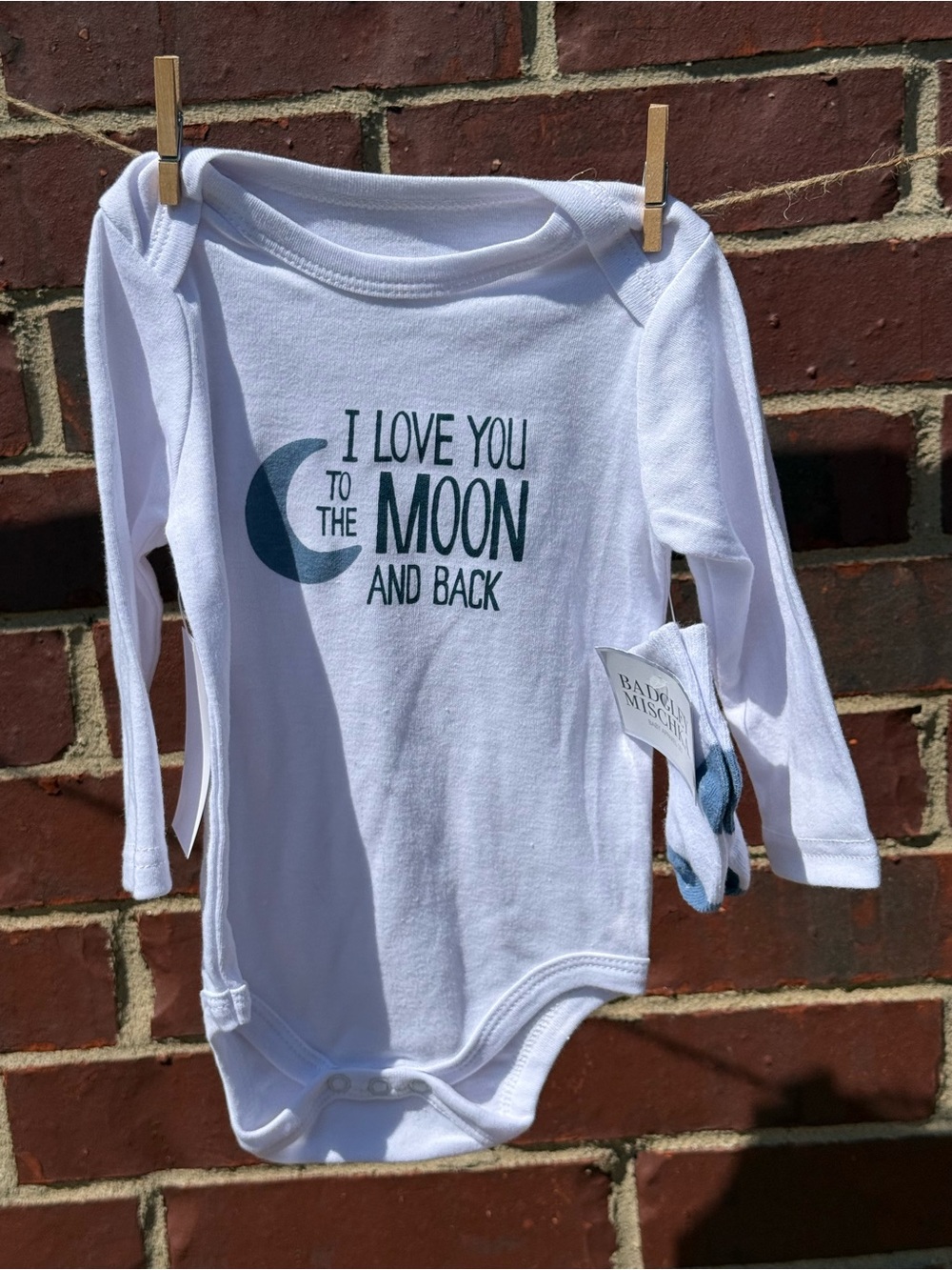 Badgley Mischka White Moon 'I Love You to the Moon and Back' Pajama Set - Picture 2 of 8
